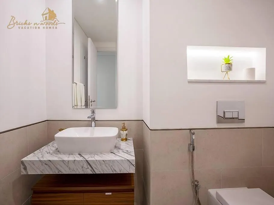 Stunning Burj View 1 Bhk Apartment Dubai