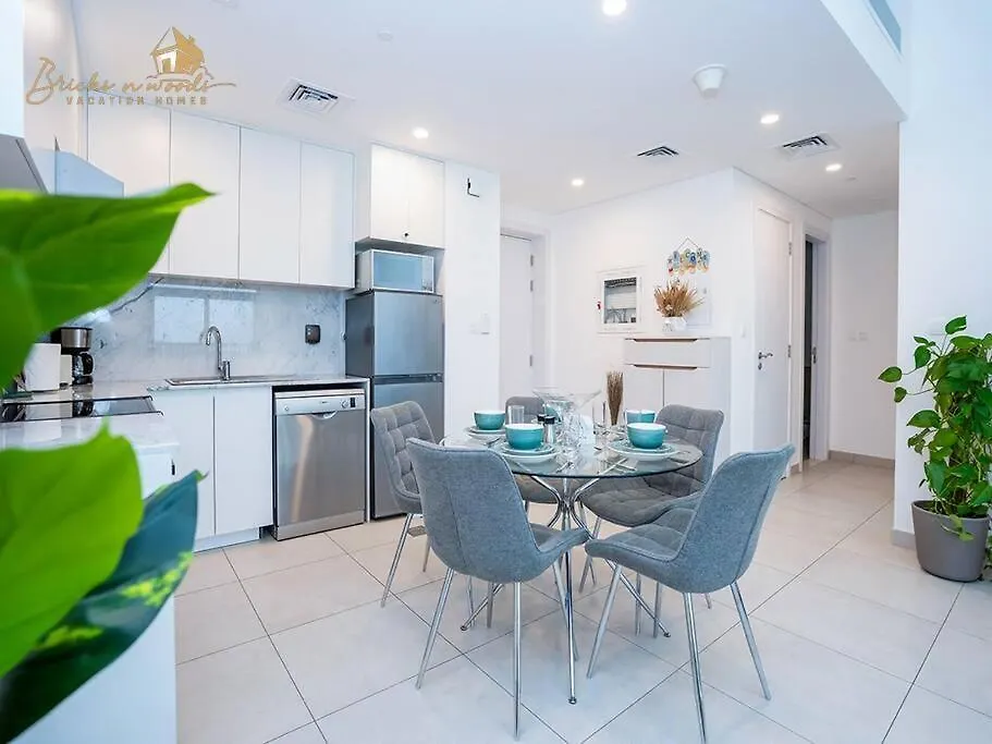 Stunning Burj View 1 Bhk Apartment Dubai